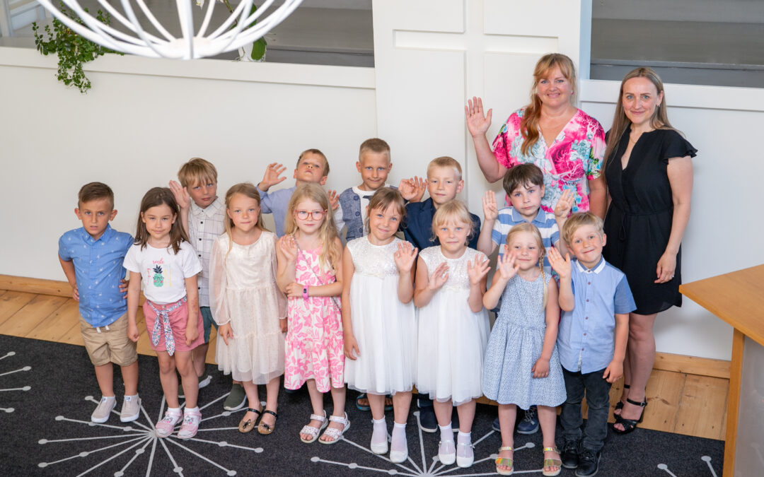 Lõpetas eelkooliringi 3. lend!